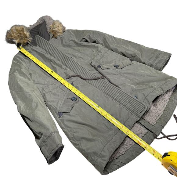 Abercrombie & Fitch Utility Parka Womens L Green Sherpa Lined Faux Fur Hood - Picture 16 of 16